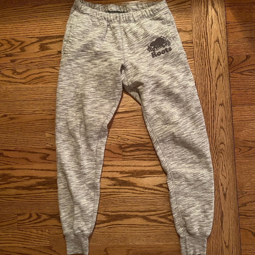 Roots women’s gray sweatpants